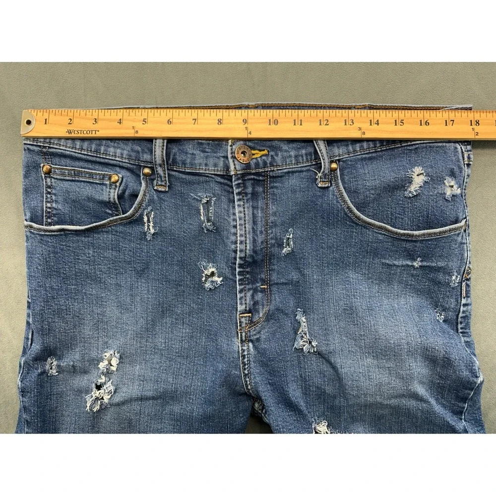 Wrangler‎ Slim Straight Distressed Jeans Mens 36x32 Blue Medium Wash 92SSWDX